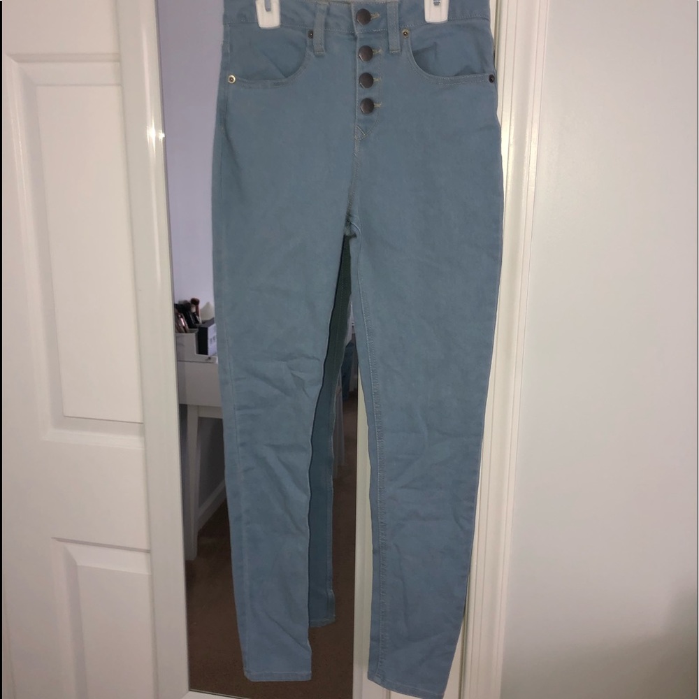 Light Wash Jeggings
